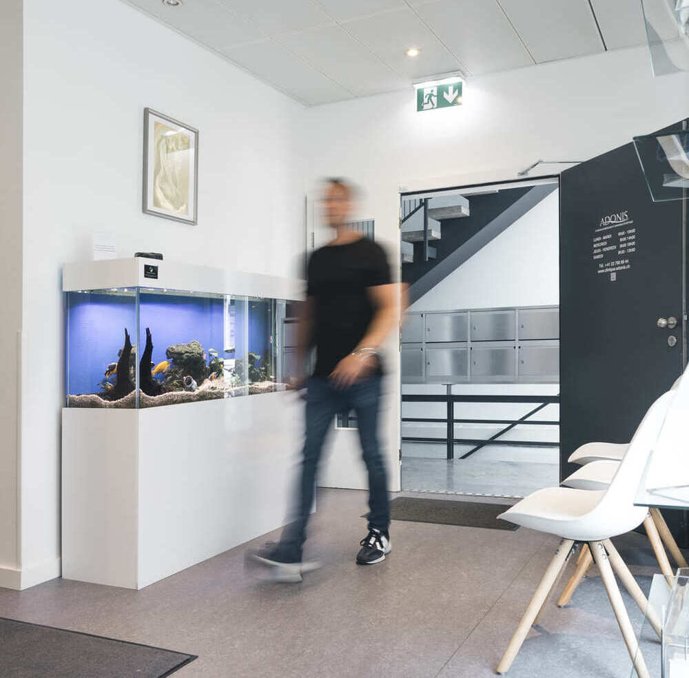 Clinique Adonis entrance